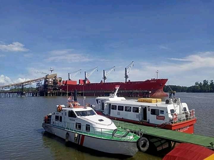 Ilustrasi berita Mimika: Tambang Terbuka Grasberg Resmi Ditutup, PT Freeport Ekspor 22.000 WMT Konsentrat ke Spanyol