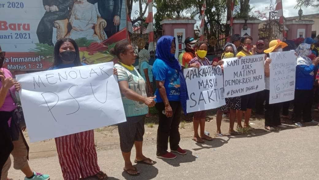 Ilustrasi berita pinpost: Unjuk Rasa di Boven Digoel, Pendukung Yusak Tolak PSU