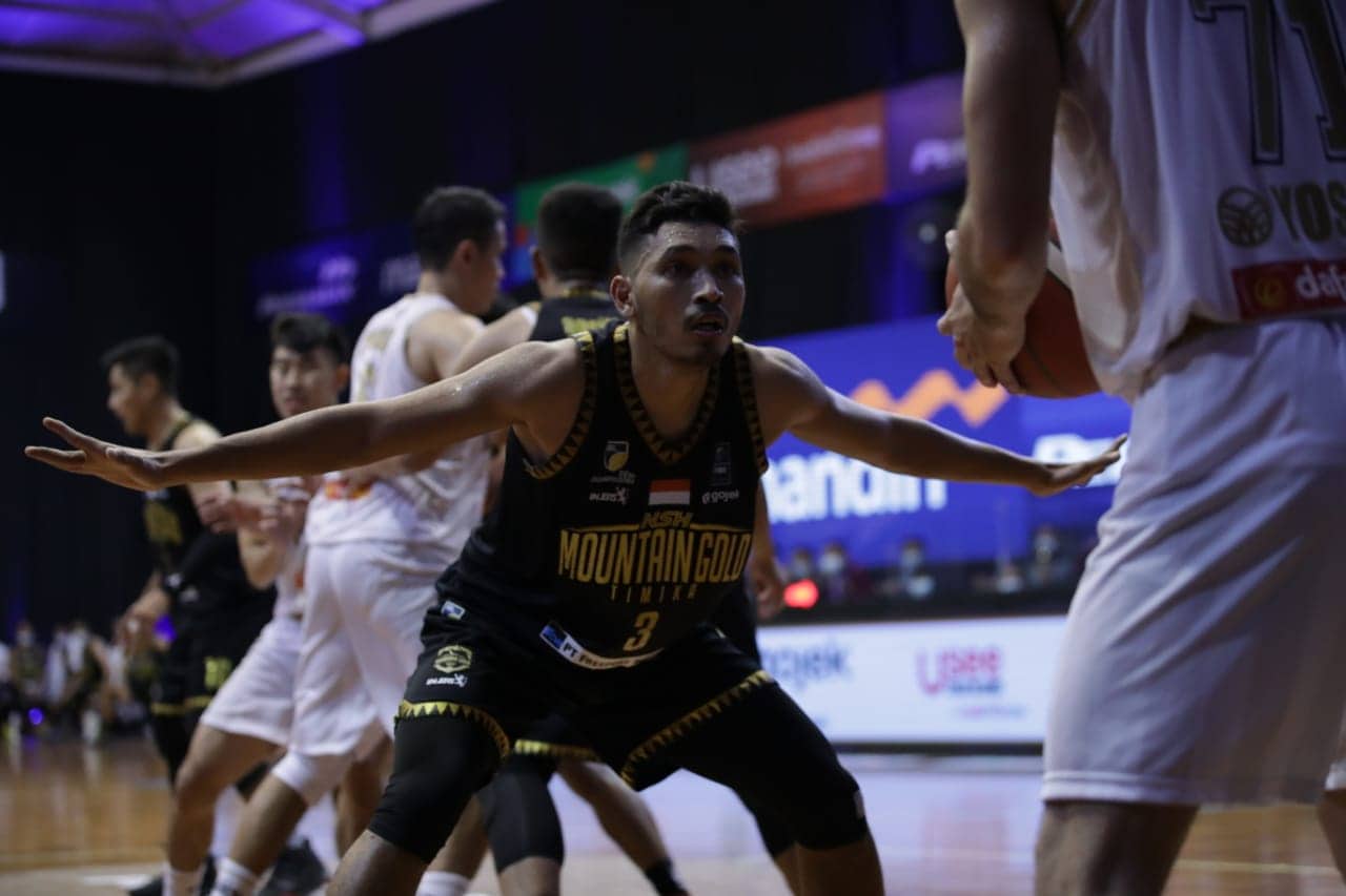 Ilustrasi berita Mimika: Bangkit di Quarter Terakhir, NSH Mountain Gold Timika Tundukan West Bandits Solo