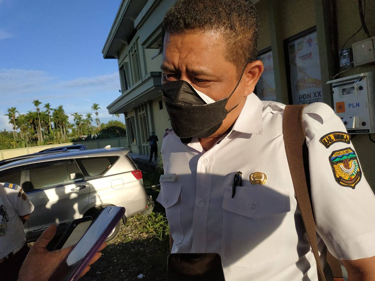 Ilustrasi berita Mimika: Dekatkan Layanan ke Warga, Reynold Ubra Perintahkan Tenaga Kesehatan di Tembagapura Turun ke Banti