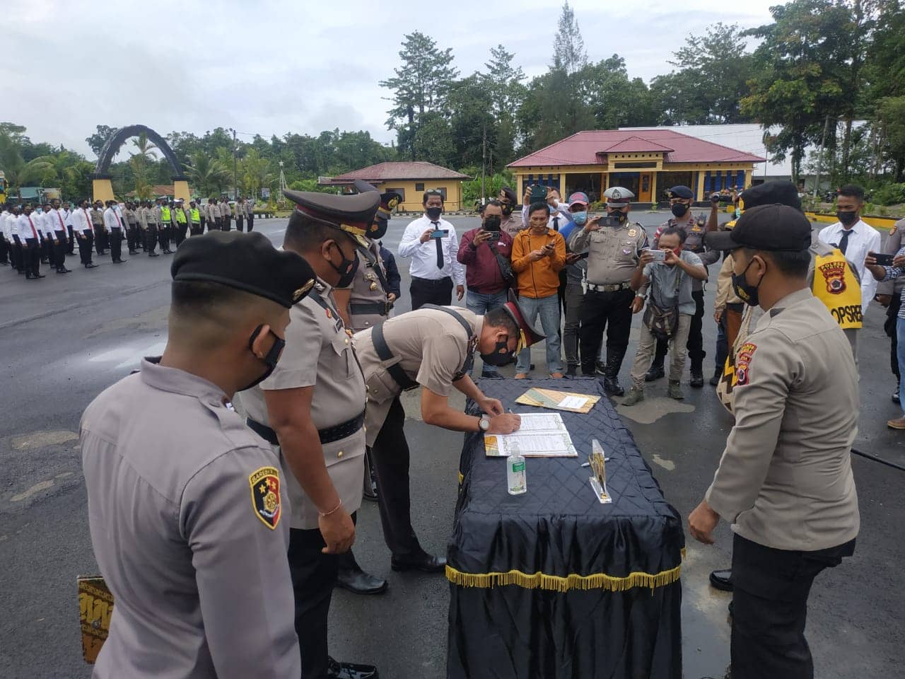 Suasana Sertijab di Polres Mimika Mile 32