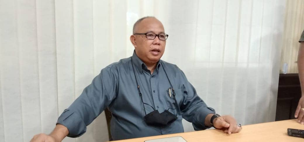 Ilustrasi berita Mimika: Mobil Tertahan di Hasjrat Abadi, Pimpinan DPRD Mimika Terpaksa Pakai Mobil Rental, Soroti Biaya Sewa Setiap Tahun