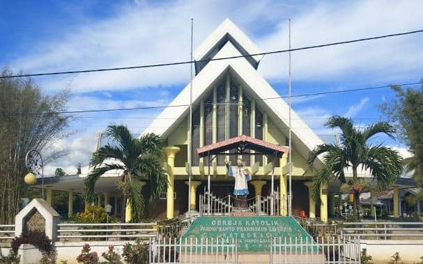 Ilustrasi berita Papua: Terungkap !!!, Satu Teroris Bawa Bom Hendak Ledakkan Diri Dekat Uskup Merauke, Hanya Bertemu Pastor
