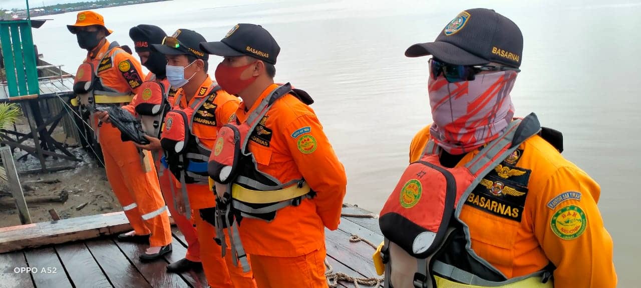 Ilustrasi berita Mimika: Speedboat Berpenumpang 5 Orang Mati Mesin di Tengah Muara, Hanyut Terbawa Arus, Ini Identitas Mereka