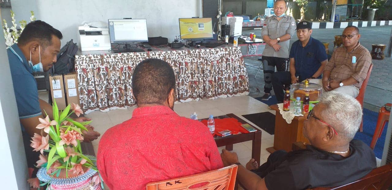 Rapat tim digital Pesparawi XIII bersama Ketum Panpel Johannes Rettob