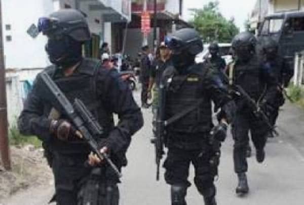 Tim Densus 88 yang membekuk teroris di Merauke