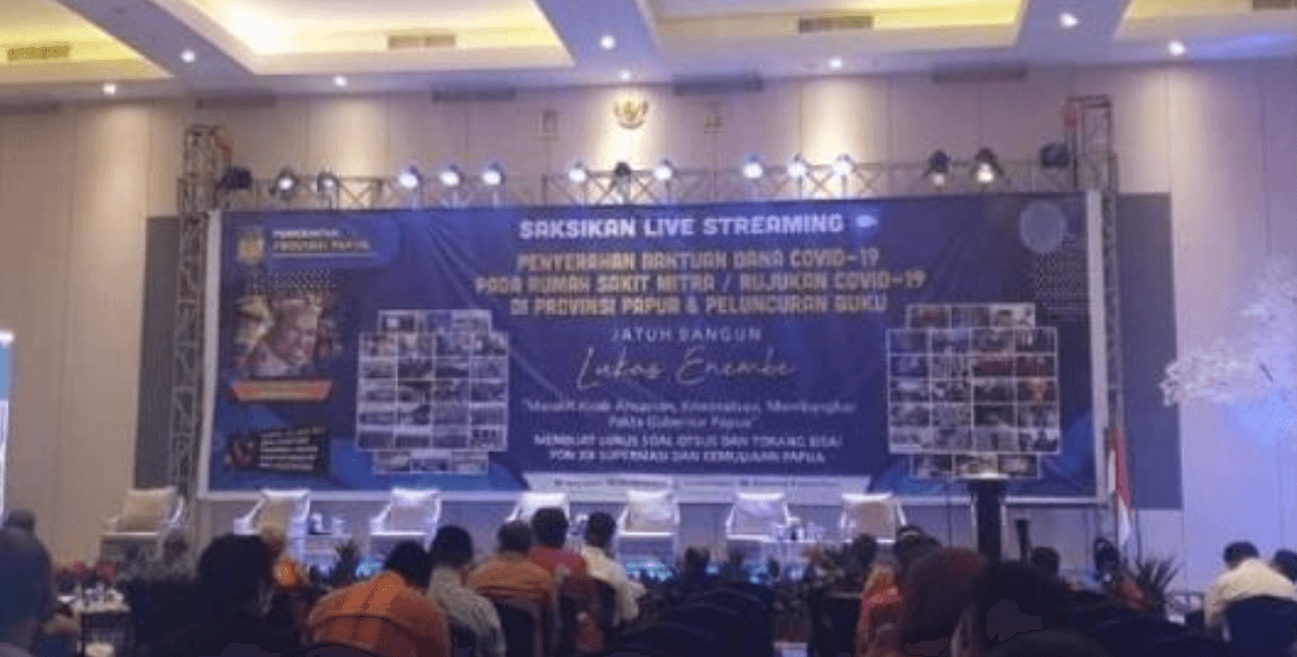 Suasana peluncuran buku Gubernur Papua Lukas Enembe.