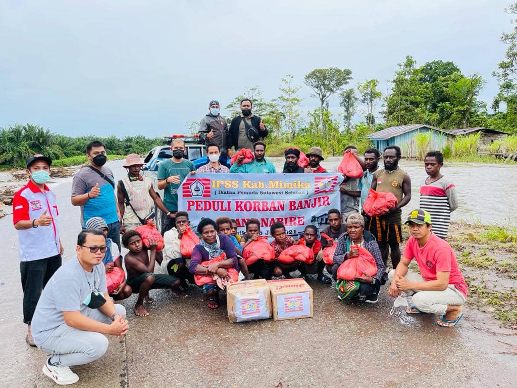 Bantuan untuk korban bencana Trans Nabire.