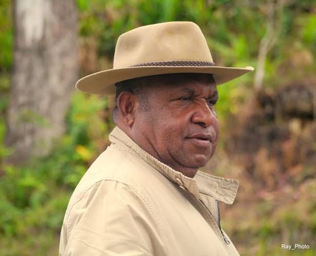 Bupati lanny jaya Yefa Yigibalom SE, MSi