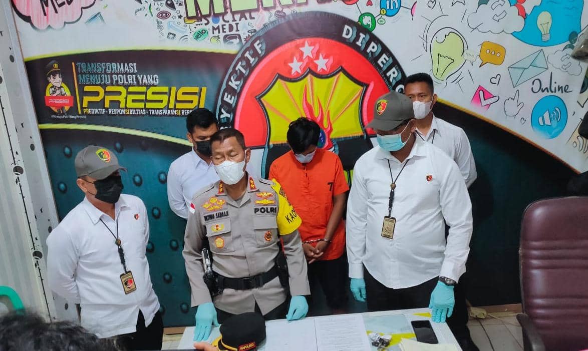Konferensi Pers tentang Kasus Kendaraan Bodong