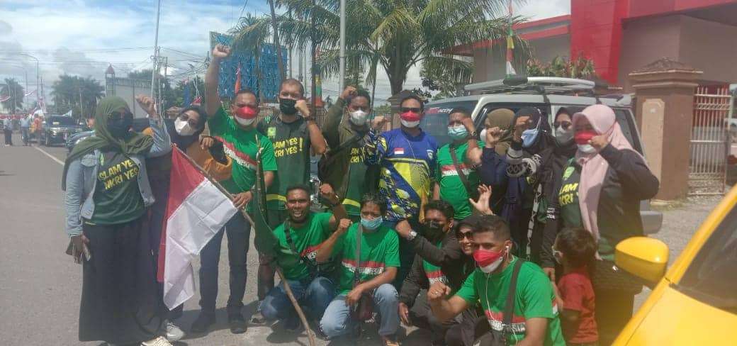Para peserta pawai gebyar merah putih