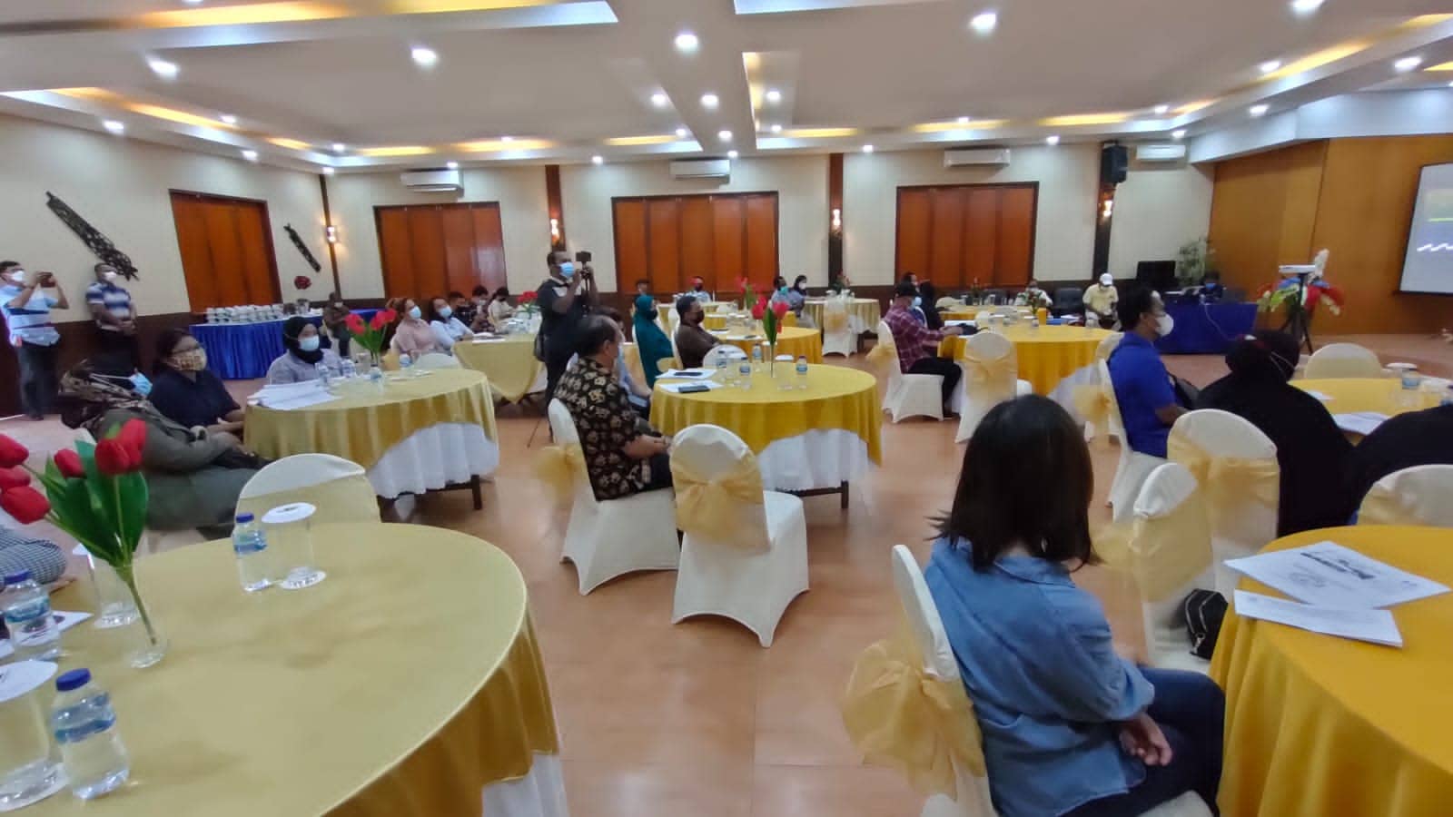 Pertemuan hari kedua bersama para pelaku usaha