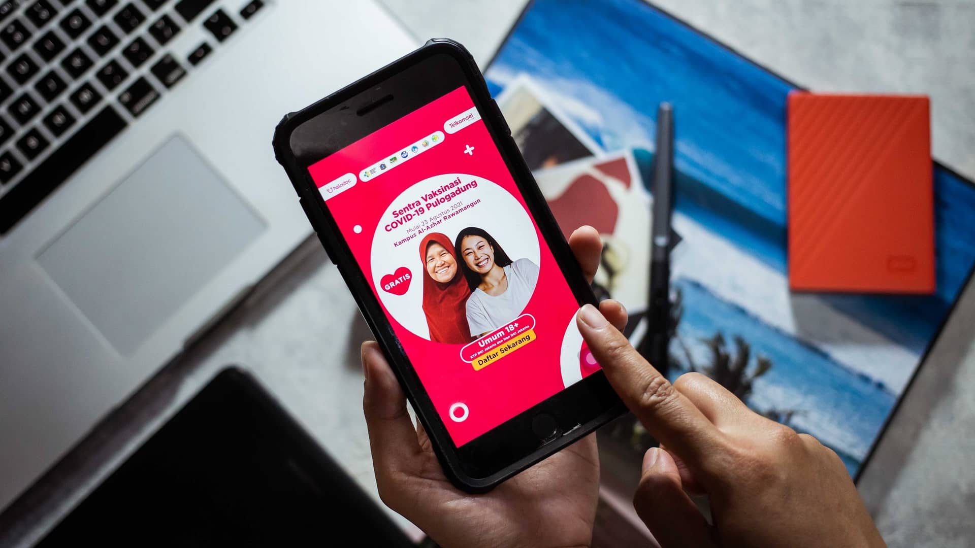 Telkomsel x Halodoc