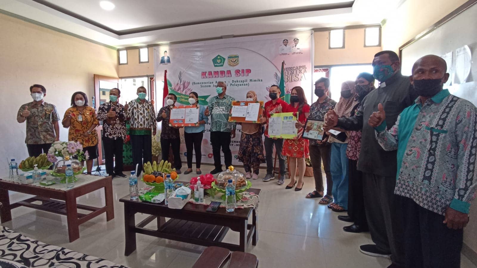 Acara launching KANDA SIP oleh Wakil Bupati Mimika Johannes Rettob.