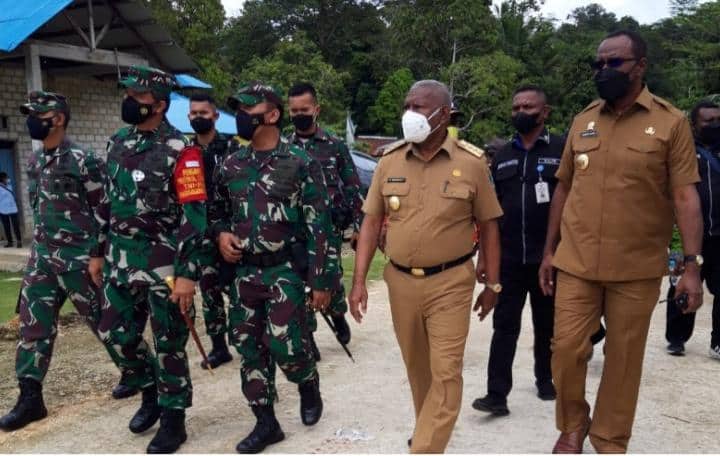 Ilustrasi berita Papua: Sumpah Panglima Kodam Kasuari di Lokasi 4 Anggota TNI Tewas Dibantai, Kemanapun Mereka Sembunyi….