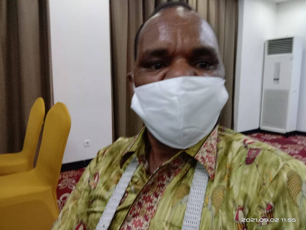 Kepala Puskesmas Alama Saulus Pokniangge