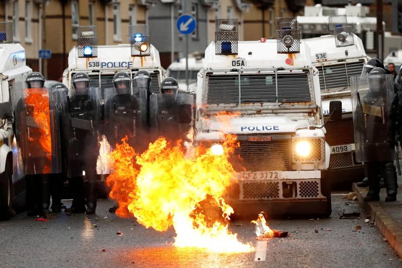 Protes di Irlandia Utara