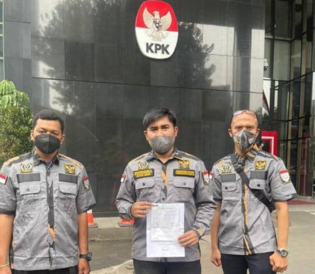Ilustrasi berita Papua: Belum Juga Dibuka Presiden Jokowi, Dugaan Mark Up Dana PON XX Papua Dilaporkan ke KPK dan BPK RI