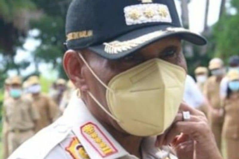 Wali Kota Jayapura Benhur Tomi Mano