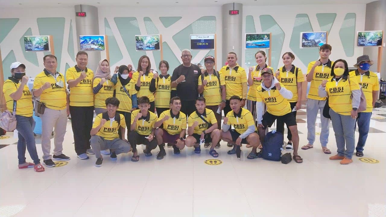 Ilustrasi berita Mimika: Lepas 14 Atlit Kontingen Mimika, Ketua Pengcab PBSI : Bawa Piala Bupati Cup II Asmat ke Timika