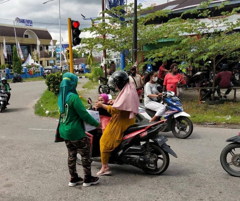 Ilustrasi berita Mimika: Dana Erupsi Semeru Terkumpul, KKJB Mimika Salurkan Langsung ke Lokasi Bencana, Begini Besarannya !!!
