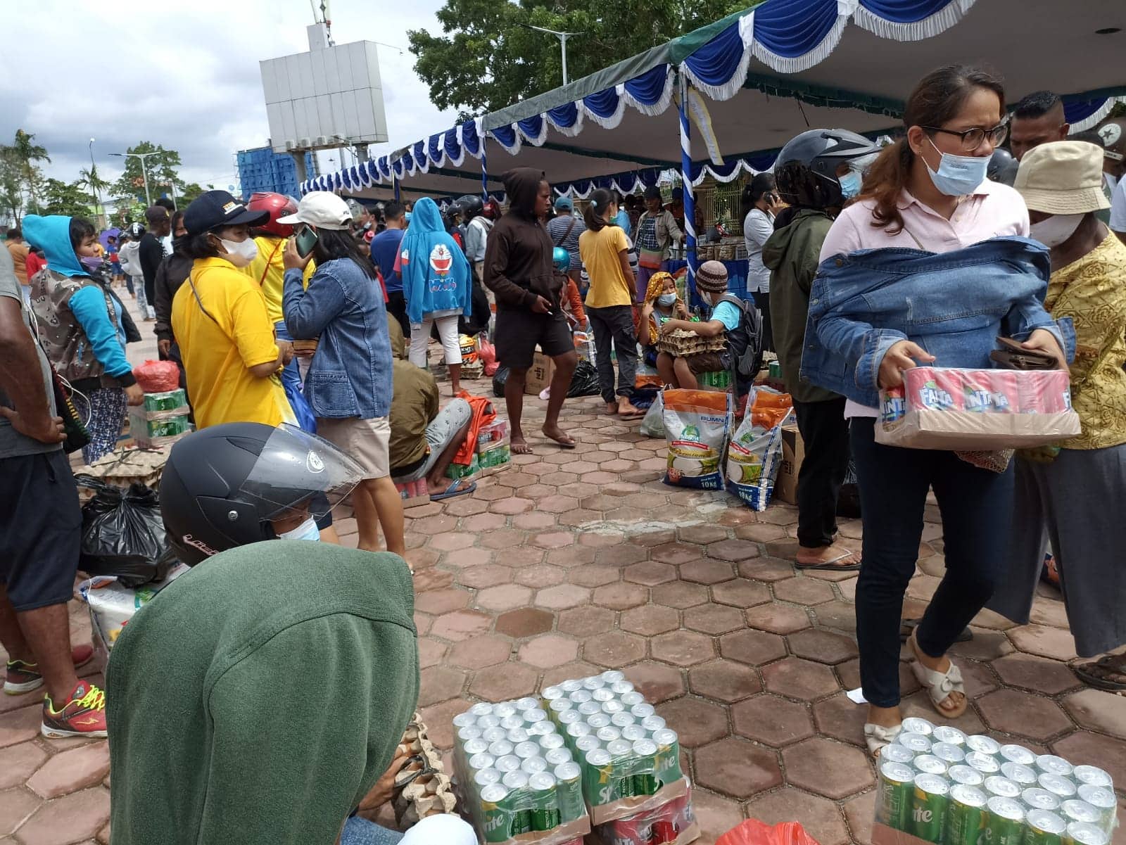 Ilustrasi berita Mimika: Dinas Ketahanan Pangan Mimika Gelar Pasar Murah, Dwitana: Membantu Masyarakat Jelang Perayaan Natal
