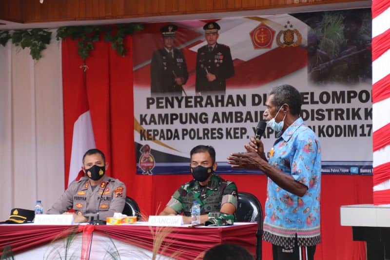 Ilustrasi berita Papua: Kelompok Bersenjata Kampung Ambaidiru di Papua Serahkan Diri