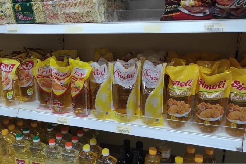 Ilustrasi berita Papua: Harga Minyak Goreng Bimoli di Jayapura Turun Jadi Rp 14.000/liter