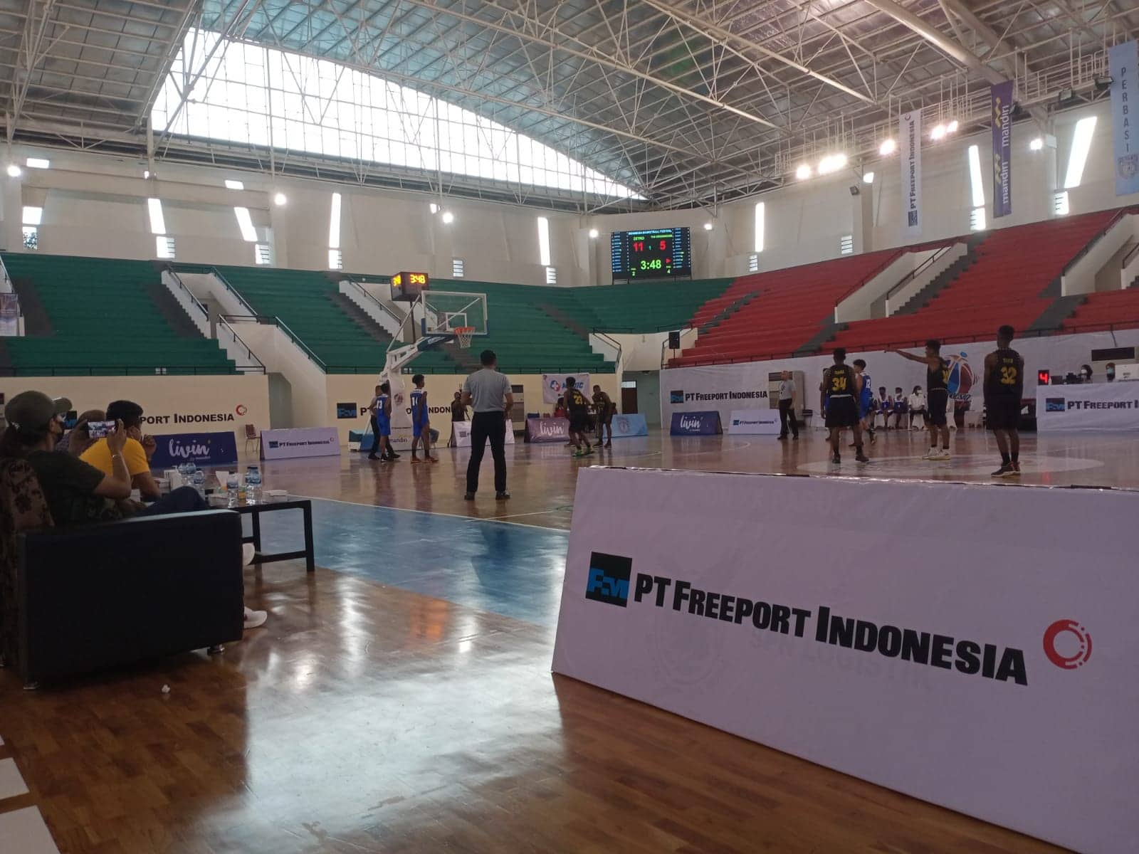 Ilustrasi berita Mimika: Dari Pembukaan Indonesia Basketball Festival Mimika Series, Ketua Perbasi: Saya Percaya Potensi Atlit di Papua Memperkuat Timnas Indonesia