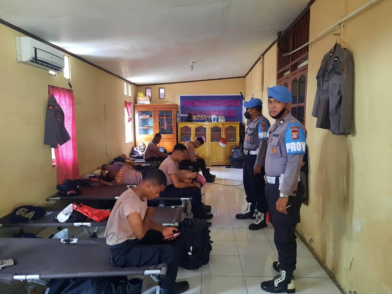 Propam Polresta Jayapura Kota saat sidak