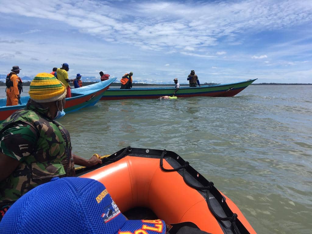 Ilustrasi berita Mimika: Tragedi Longboat, Jacket Siti Aminah Ditemukan, Tim SAR Evakuasi Jenazah Mansyur