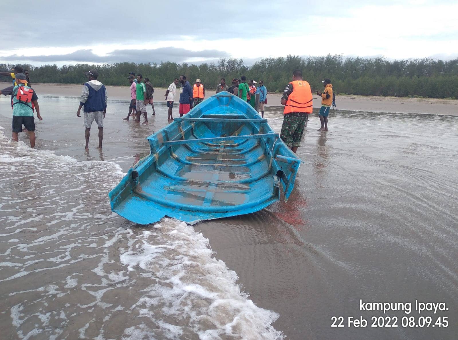 Speedboat yang ditumpangi korban pecah