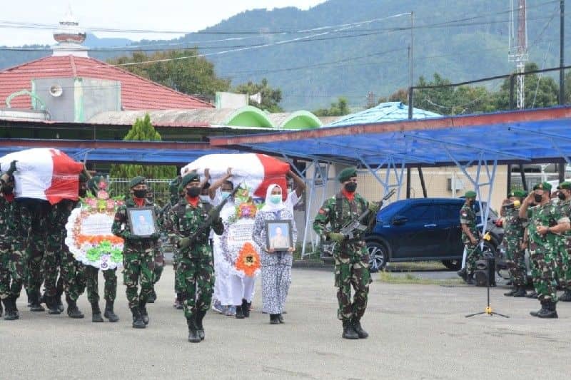 Ilustrasi berita Papua: Jenazah "Pasutri" Korban KKB di Elelim Diterbangkan ke Surabaya