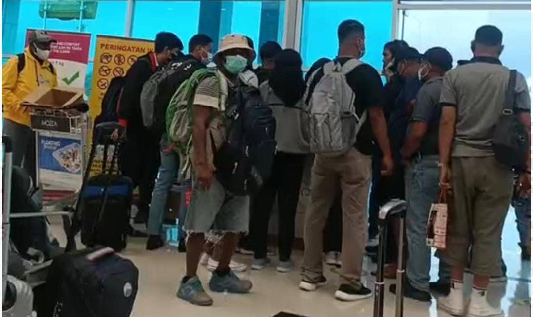 Penumpang Batik Air yang batal terbang.