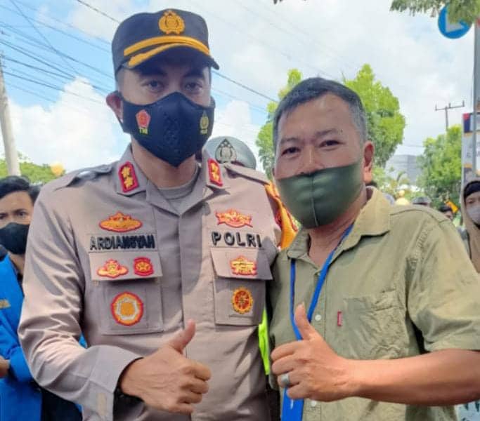 Ilustrasi berita Nasional: Demo Pecah di Bone, Mahasiswa dan Wakil Bupati Sepakat Tolak Kenaikan Harga BBM dan Penundaan Pemilu 2024