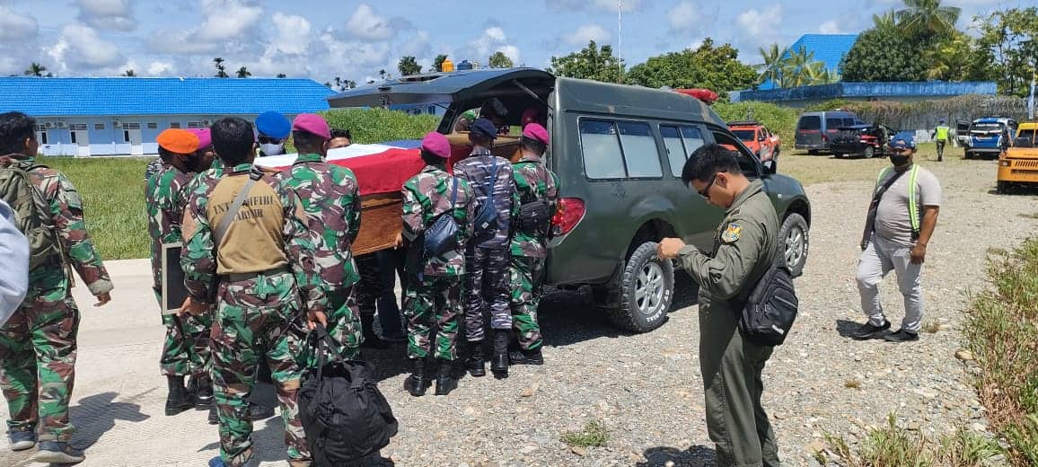 Ilustrasi berita Papua: Dua Anggota TNI Ditembak Gerombolan KST di Nduga, Jenazah Satu Personil Diterbangkan ke Lamongan