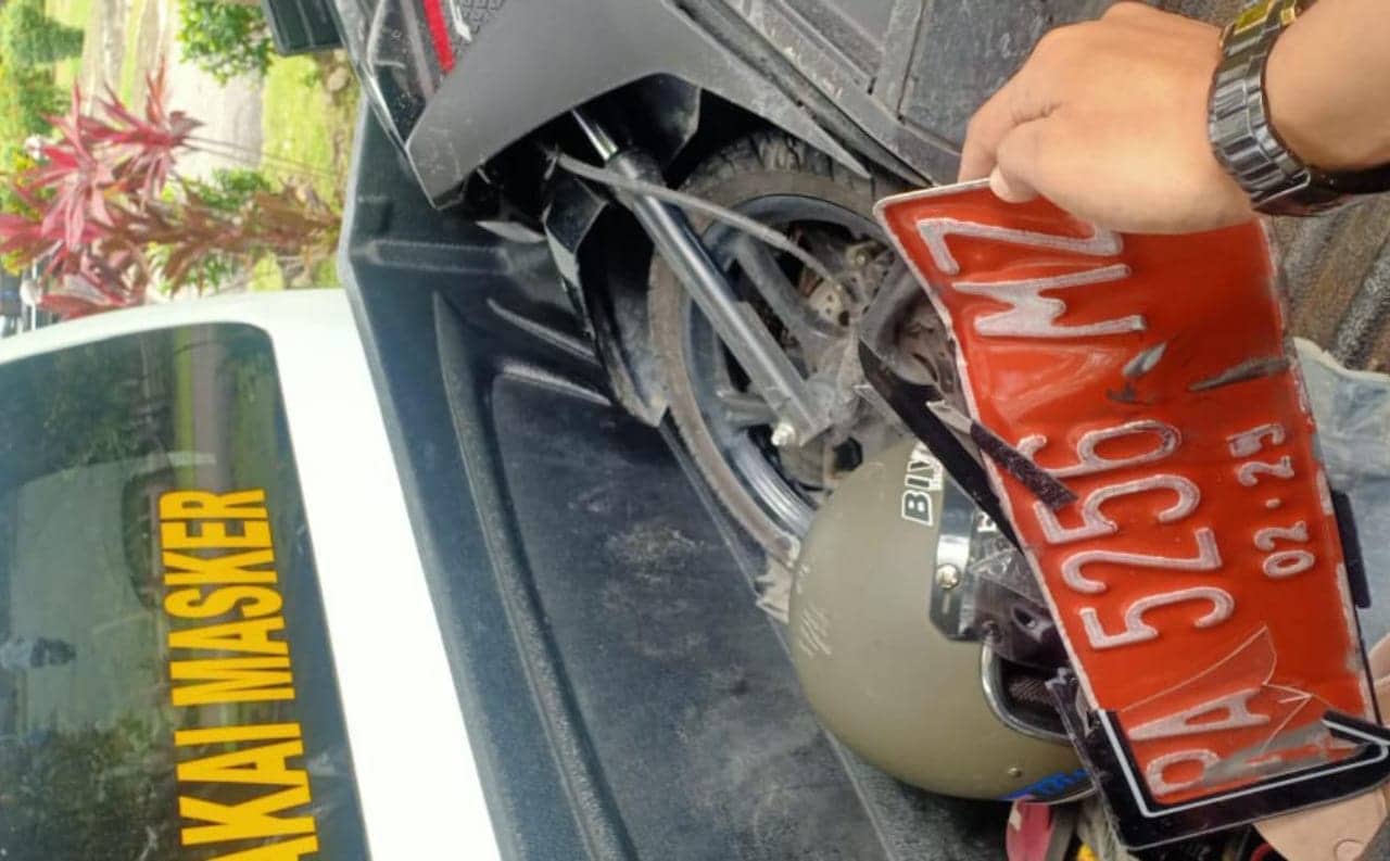 Ilustrasi berita Mimika: Identitas Sopir Mobil Plat Merah Milik BPKAD Mimika yang Tabrak IRT Hingga Tewas Terungkap, Ternyata Pelaku Mabuk
