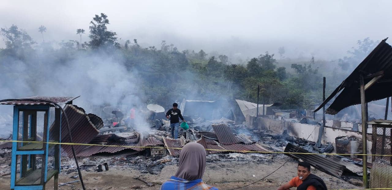 Ilustrasi berita Papua: 9 Unit Kios di Pasar Bomonani Dogiyai Ludes Terbakar, Korban Sempat Teriak Minta Tolong