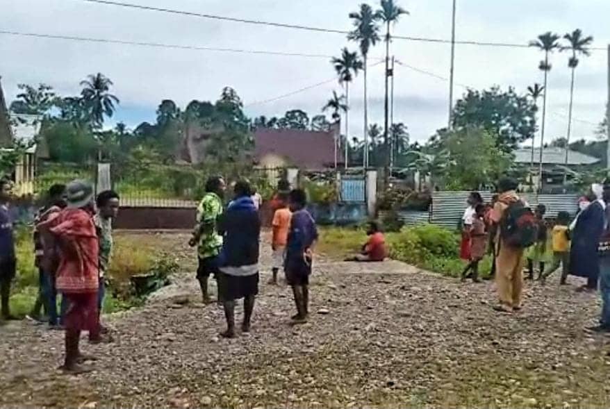 Ilustrasi berita Mimika: Lima Anak SD di Distrik Agimuga Dinyatakan Belum Bisa Ikut Ujian Akhir, Sekolah Dipalang