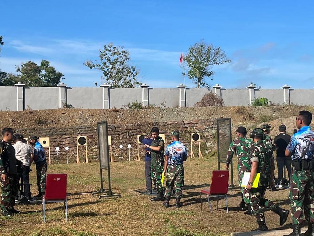Ilustrasi berita Papua: Uji Kemampuan Menembak, 60 Prajurit TNI AU dari Berbagai Daerah di Indonesia Hari Ini Ikut Lomba di Lanud Silas Papare Jayapura