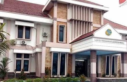 Ilustrasi berita Mimika: Kinerja BPN Timika Dipertanyakan, Sudah Bayar Rp 1,9 Juta Malah 2 Tahun Sertifikat Tanah Tidak Keluar, Ditanya Selalu Alasan