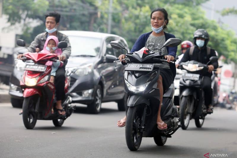 Ilustrasi berita Nasional: Ini Alasan Wajib Memakai Sepatu Saat Mengendarai Sepeda Motor