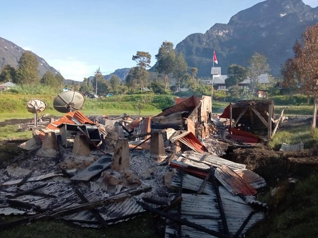 Caption, Lokasi pembakaran kantor distrik abenaho
