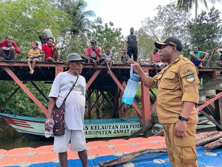 Ilustrasi berita Mimika: Kadistrik Suto Rontini Tinjau Perdana 10 Kampung di Distrik Jita Bersama Tripidis