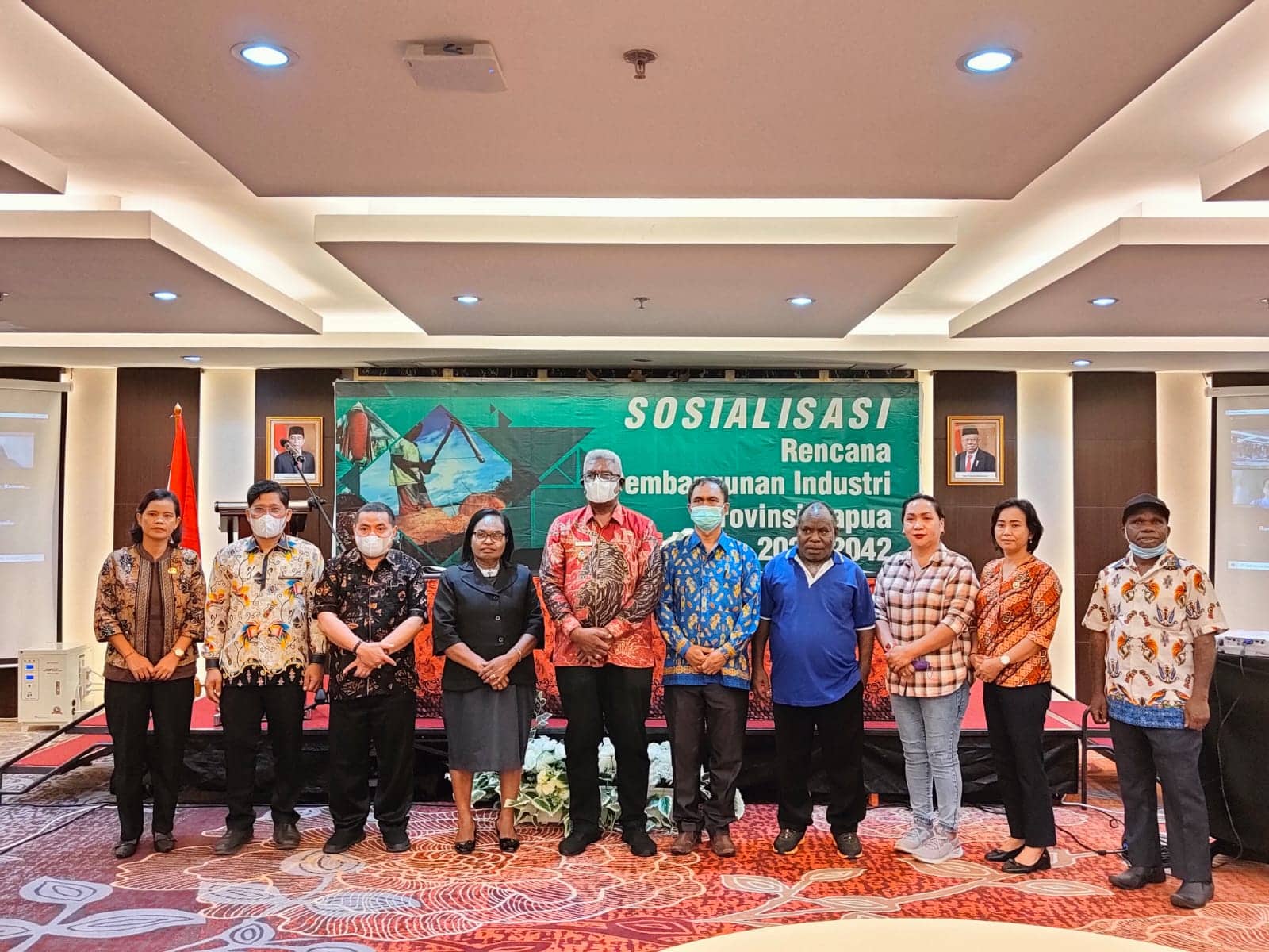 Ilustrasi berita Mimika: Mimika Didorong Jadi Daerah Pusat Industri dan Jasa, Wakil Bupati John Rettob Beberkan Kendala yang Harus Dibenahi