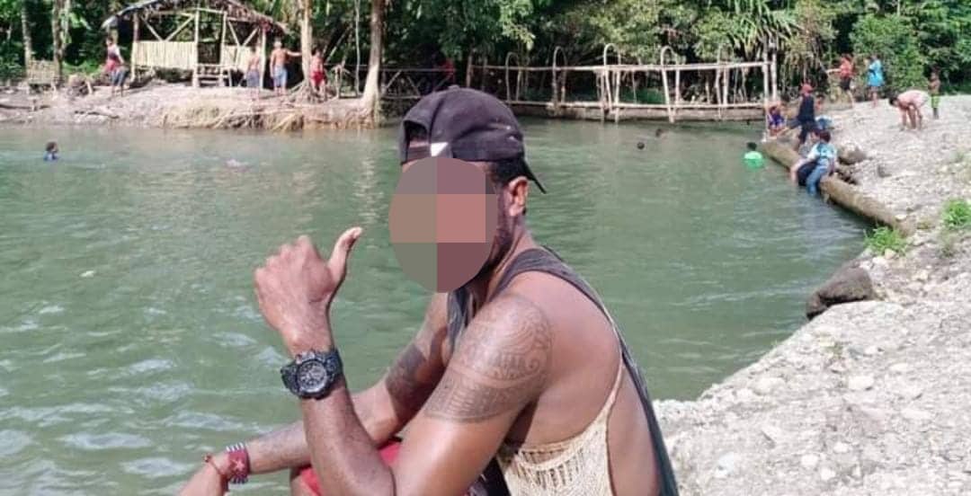 Ilustrasi berita Mimika: Kesaksian Warga, Satu Pelaku Mutilasi 4 Warga Nduga yang Masih Buron Pernah Tikam Pelajar dan Suka Mabuk di Nawaripi