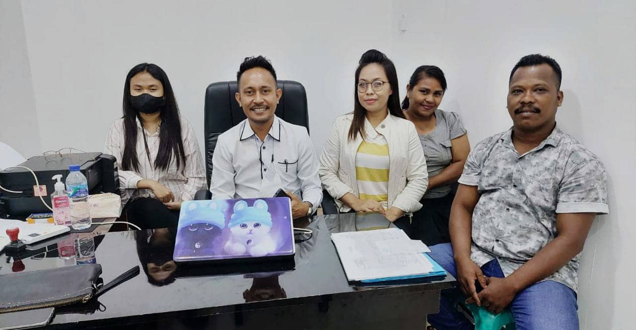 Ilustrasi berita Mimika: Aksi Munandi Transaksi Narkoba Saat Dalam Tahanan Polisi Disesalkan, Pengacara: Dijerat 4 Pasal, Istri Siri Ikut Terseret
