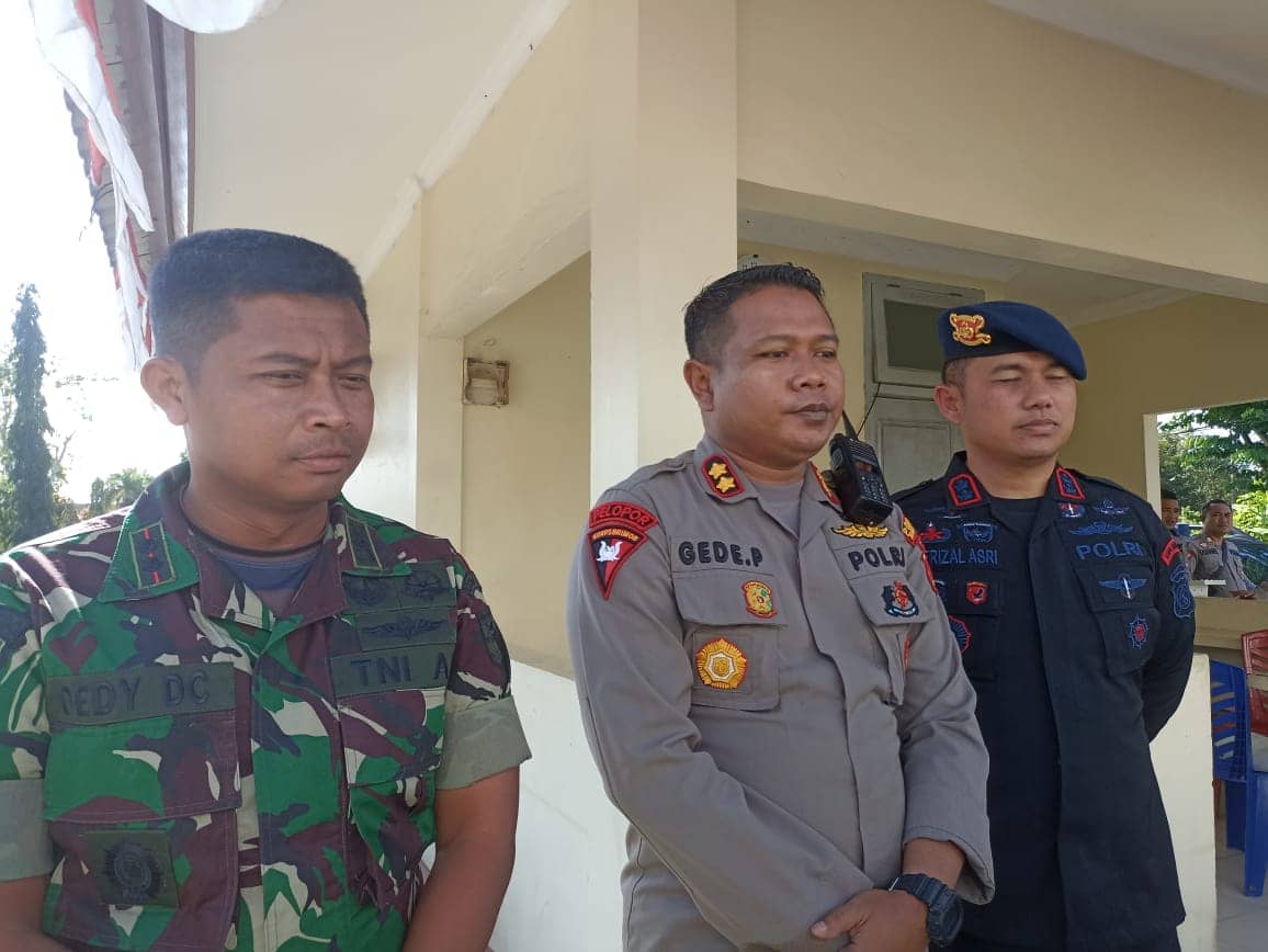 Kapolre Mimika, AKBP I Gede Putra didampingi Dandim dan Kaden Brimob