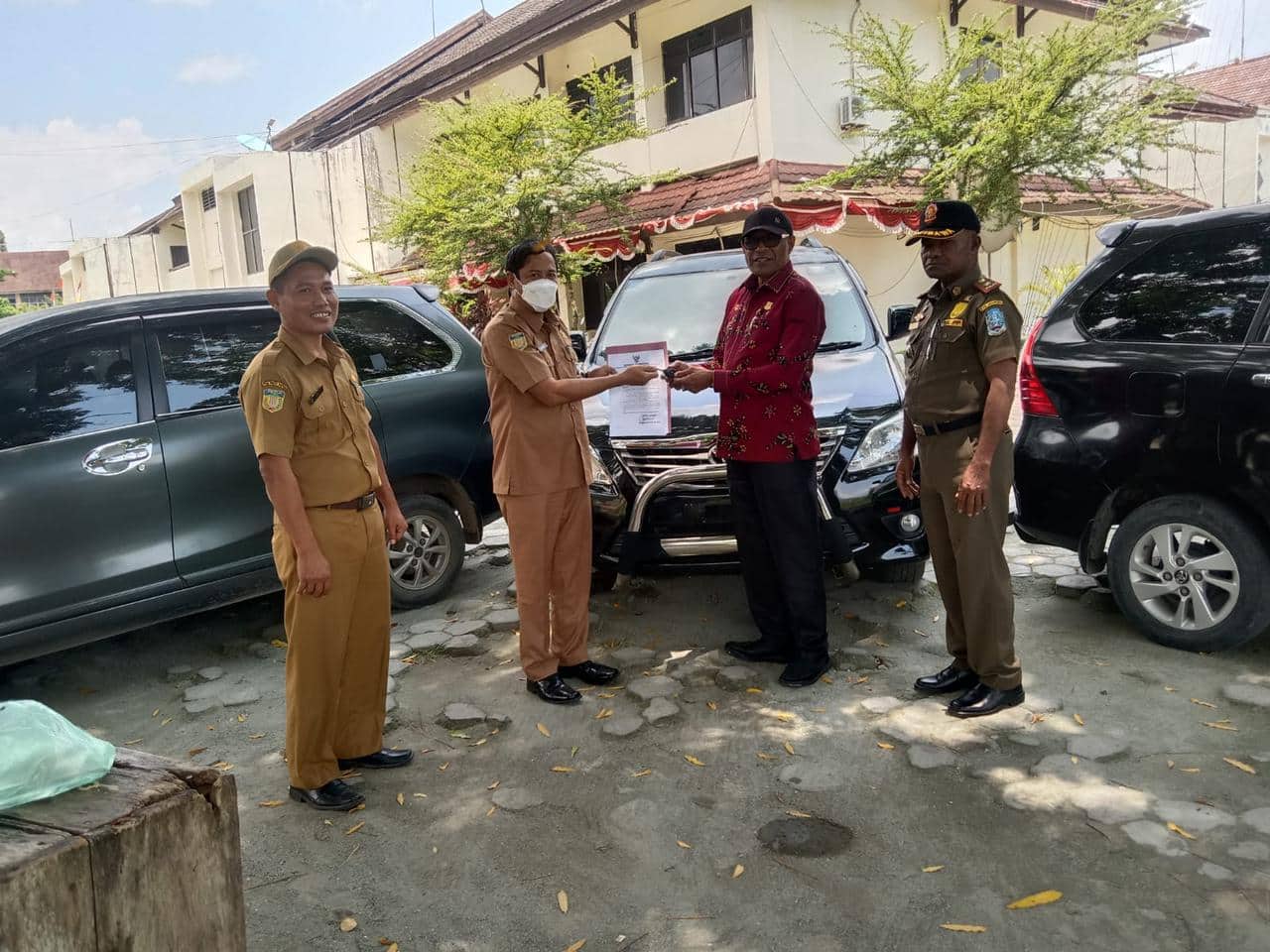 Ilustrasi berita Papua: 75 Mobil Dikuasai Mantan Pejabat Kabupaten Jayapura, Patria: Segera Kembalikan, Jangan Sampai Pindah Kamar