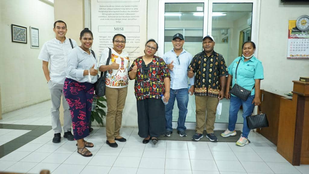 Ilustrasi berita Mimika: Galeri Foto: YPMAK Tinjau Asrama Mahasiswa Penerima Beasiswa di Yogyakarta